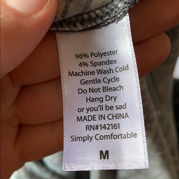 LulaRoe Randy Shirt - Picture 4 of 6